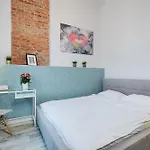 Apartament Aparthouse Center *