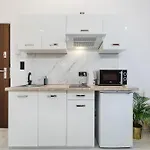 Aparthouse Center * وودج