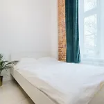 Apartament Aparthouse Center